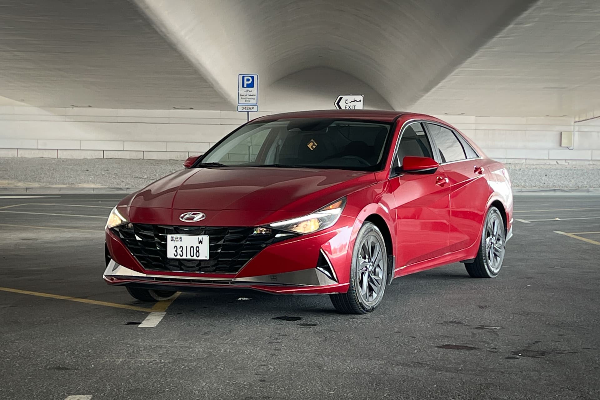 Hyundai Elantra 2022 — صورة المركبة 1