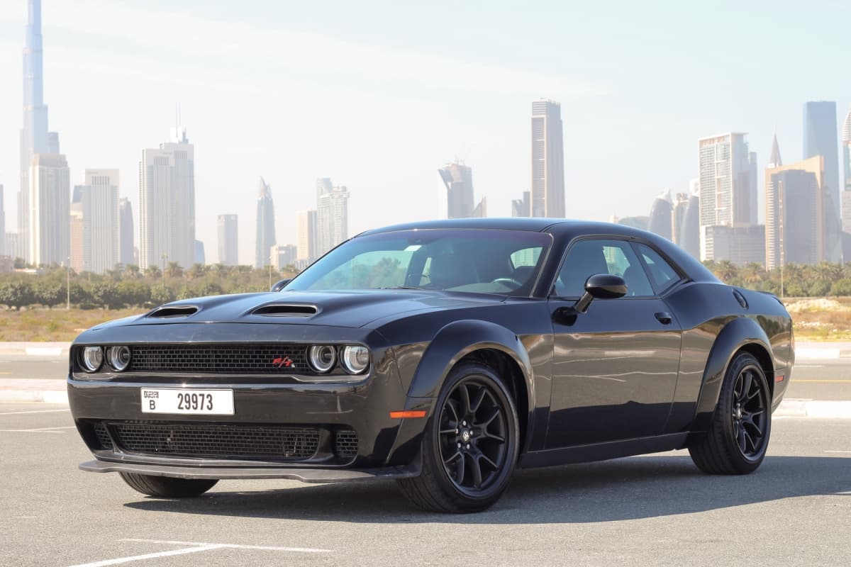 Dodge Challenger 2021 — صورة المركبة 1