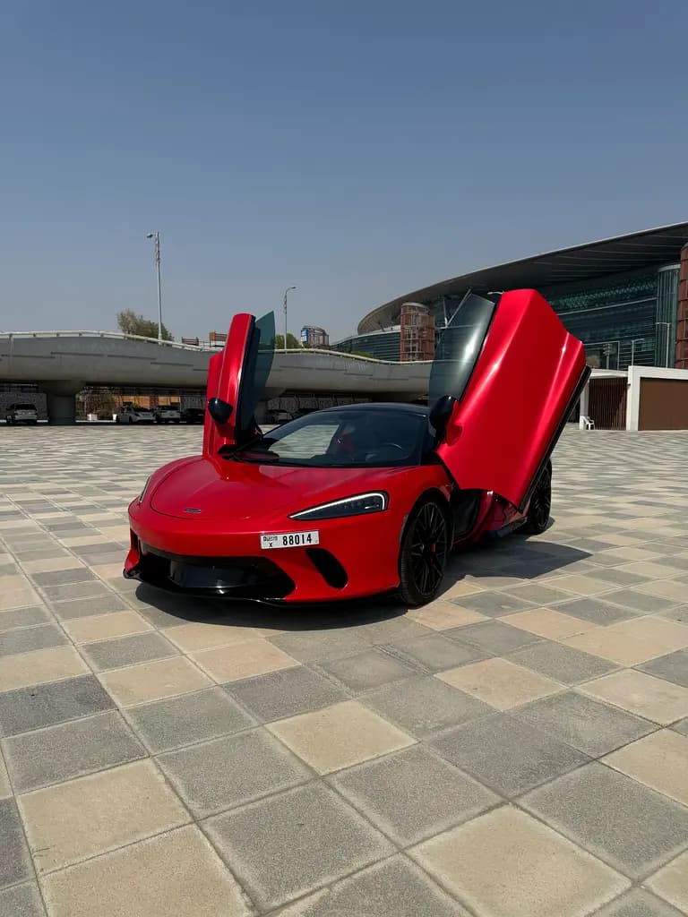 McLaren 720S Spider 2023 — वाहन फ़ोटो 1