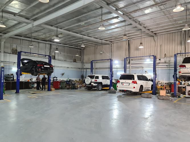 Almulla auto – Service center