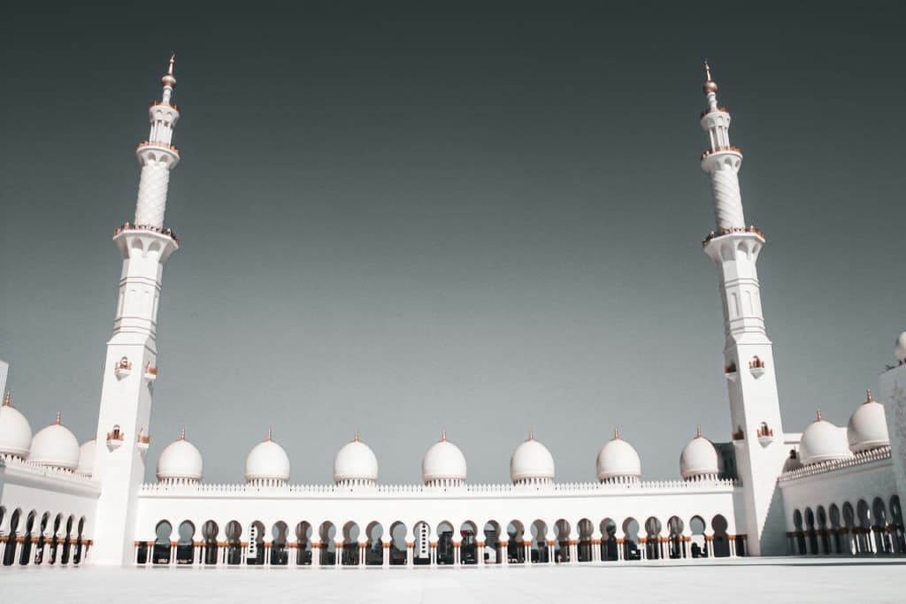 How to Spend the Perfect Weekend in Abu Dhabi with a Rental Car