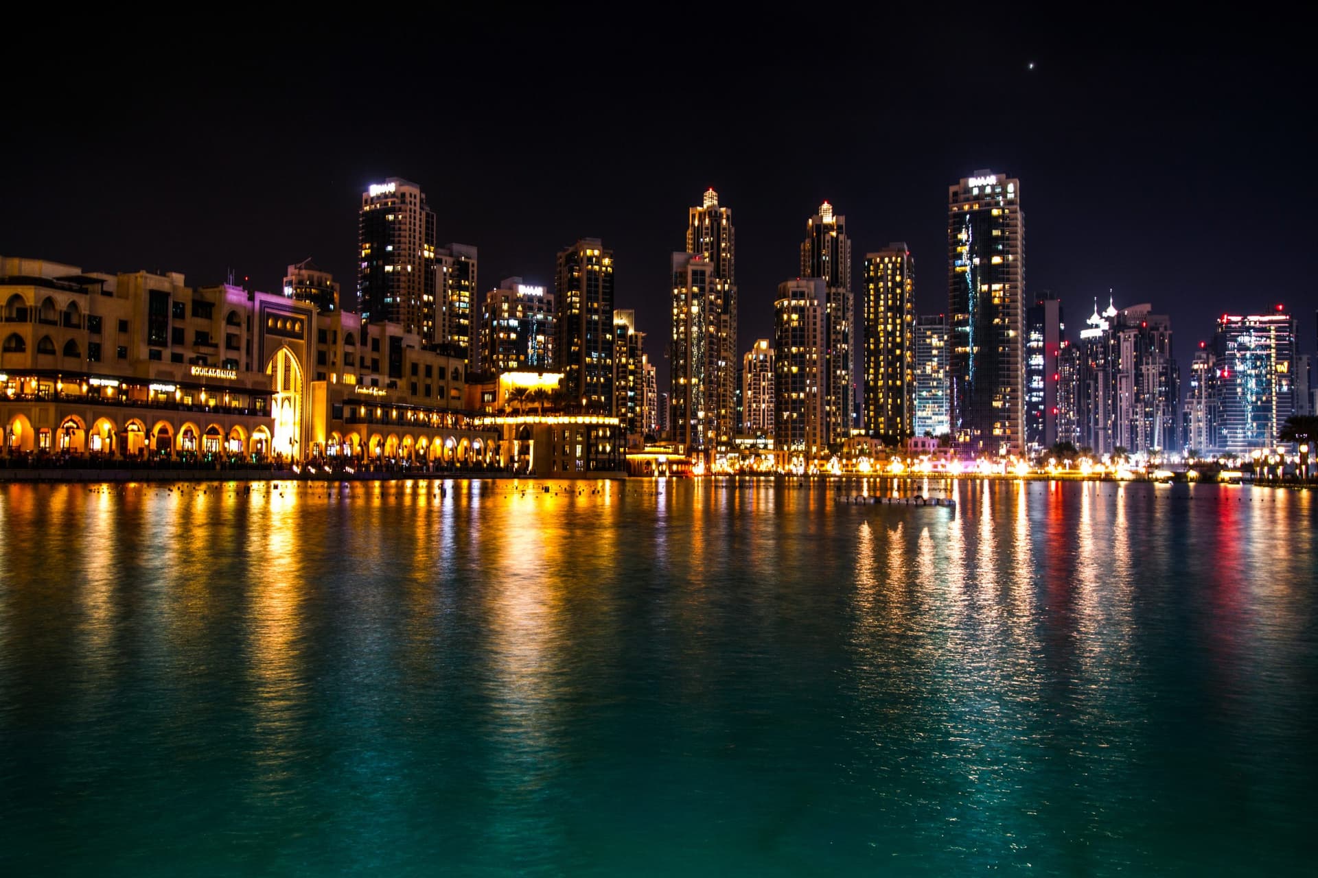 How to Prepare for a Trip to Dubai: What to Pack and What to Avoid