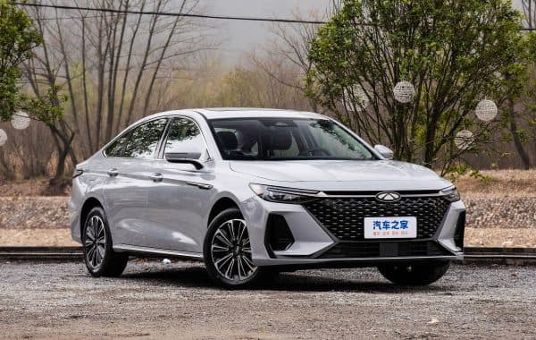 Chery Arrizo 8