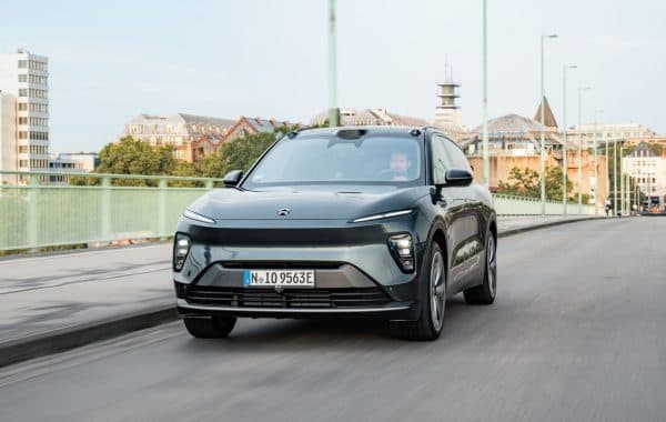 Nio EL8
