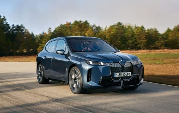 BMW iX