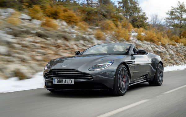 Aston Martin DB11