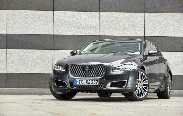 Jaguar XJ
