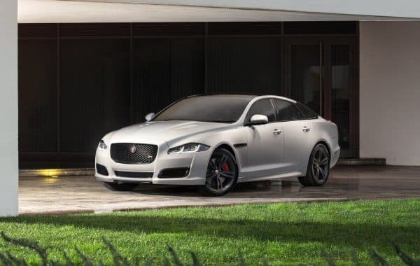 Jaguar XJR