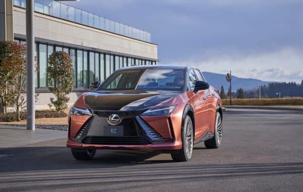 Lexus RZ