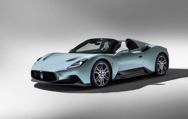 Maserati MC20