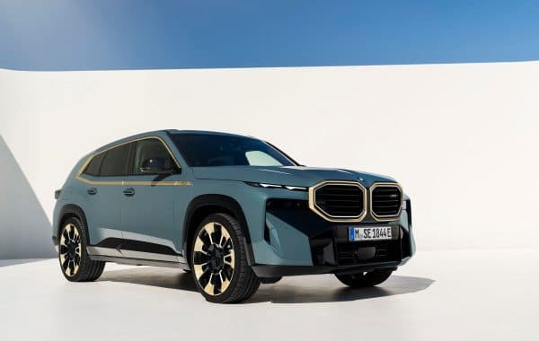 BMW XM
