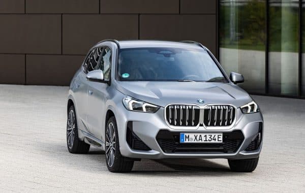 BMW iX1