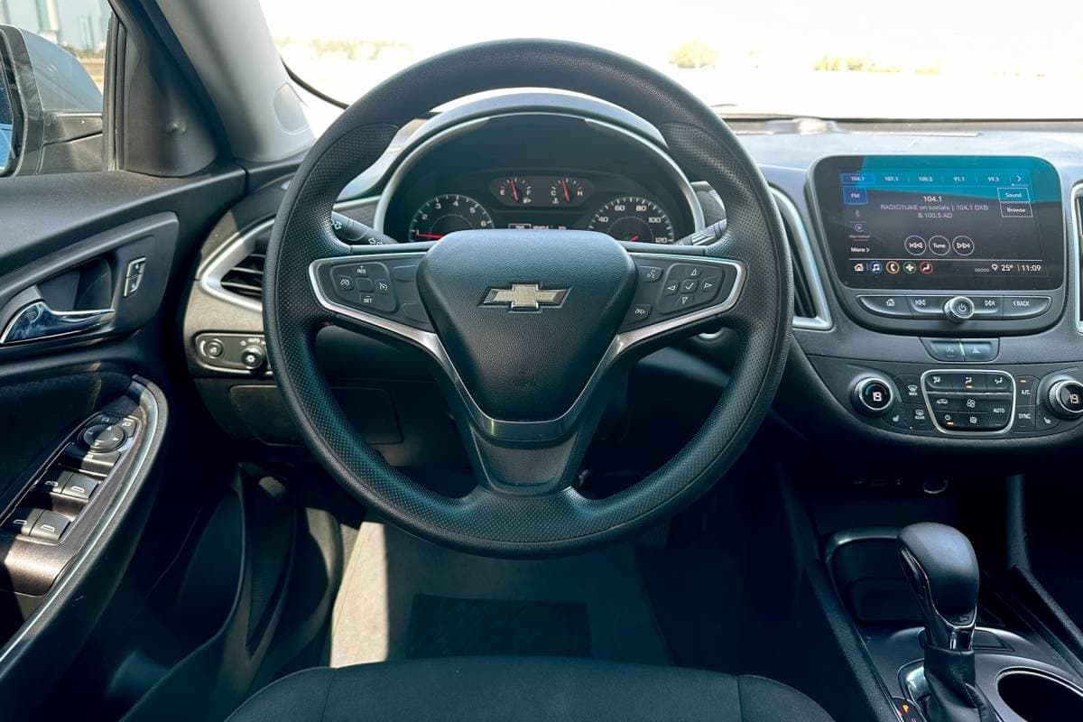 Chevrolet Malibu: Stylish, Comfortable, and Efficient Rental Sedan for the UAE