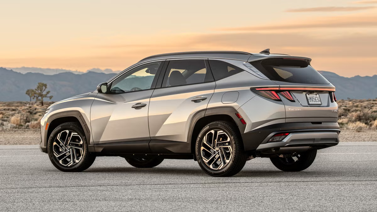 Rent Hyundai Tucson Dubai